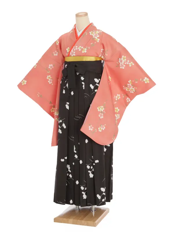 女性袴レンタル0750 ｻｰﾓﾝピンク×黒白花