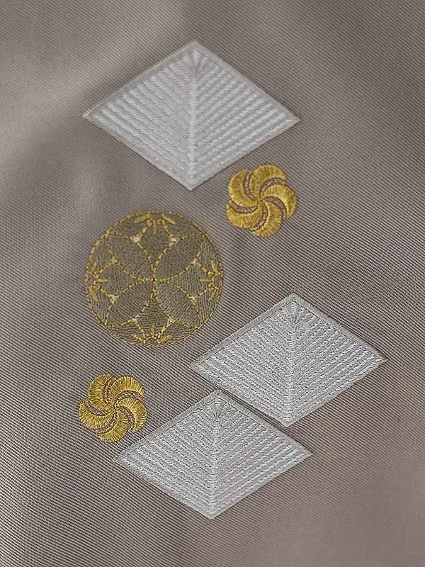 小学校卒業式ジュニア袴男0101 ベージュ 家紋 亀甲 小町kids