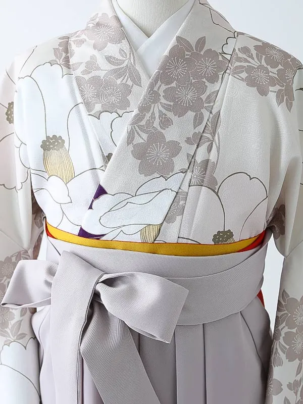 小学校卒業式ジュニア袴女0168 アイボリー 椿 花模様