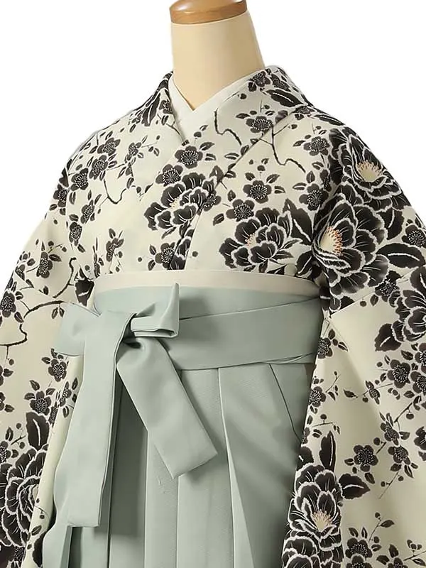 小学校卒業式ジュニア袴女0220 アイボリー 黒 牡丹