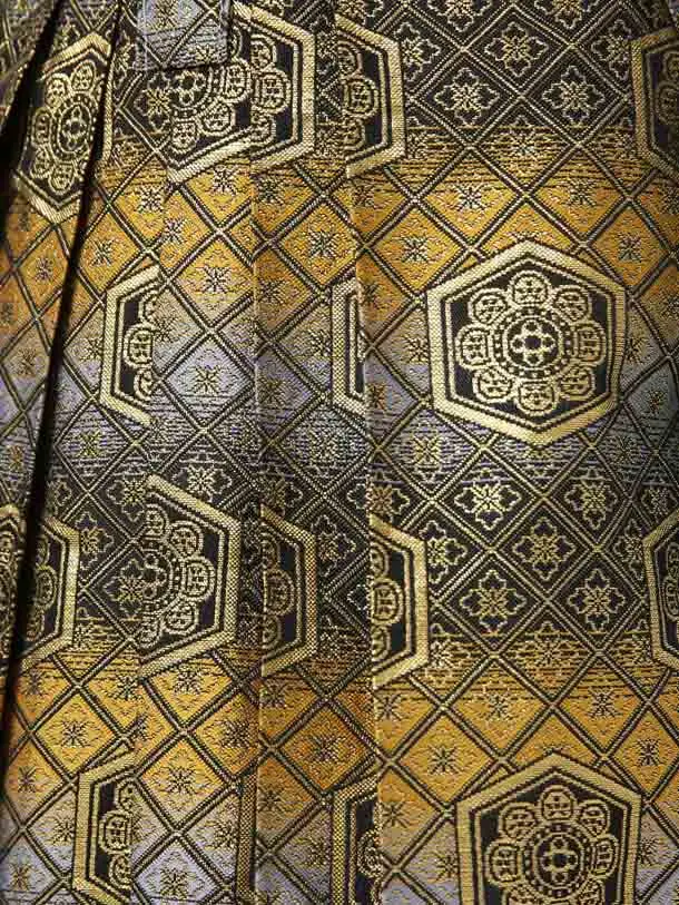 かんたん袴七五三（4歳5歳男袴）レ344緑菱形兜に太鼓軍配