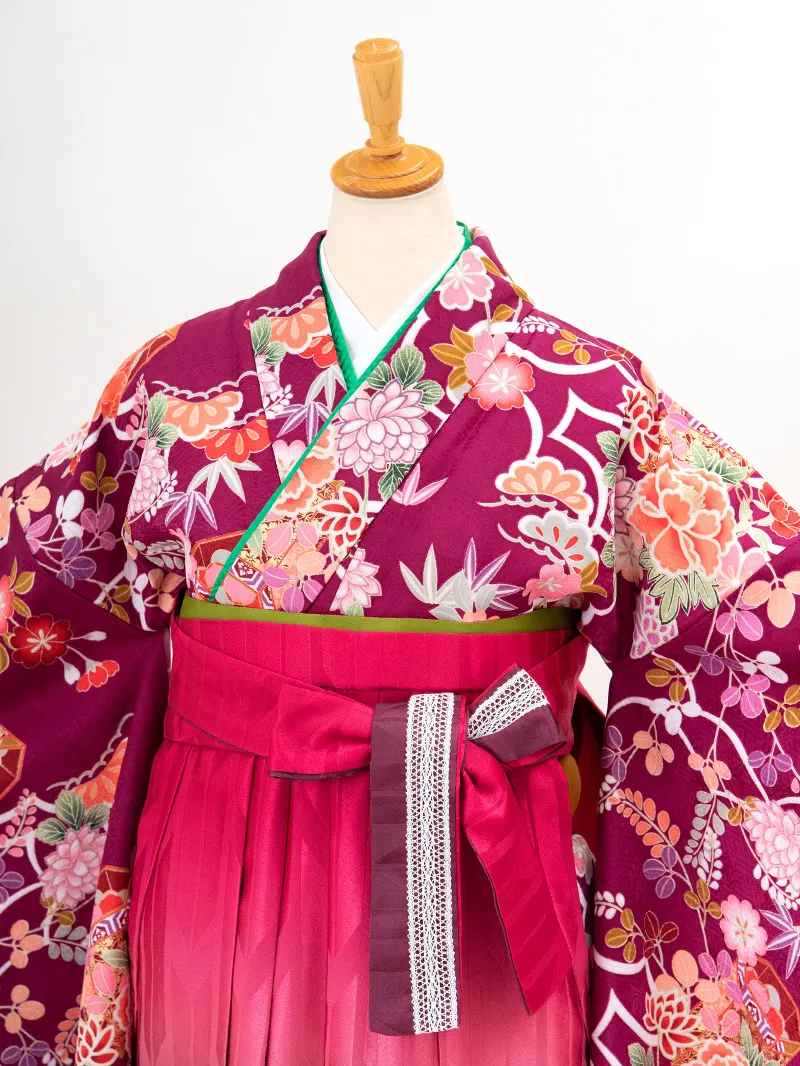 レンタル 卒業袴 二尺袖 0209 「赤地に小花と貝桶」×ピンク矢絣ボカシ刺繍袴