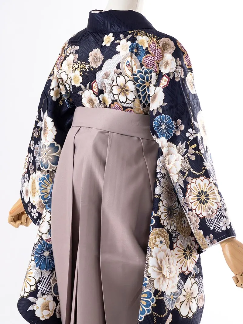 レンタル 卒業袴 二尺袖 0407  「ネイビー  牡丹 菊 梅 桜」グレージュ