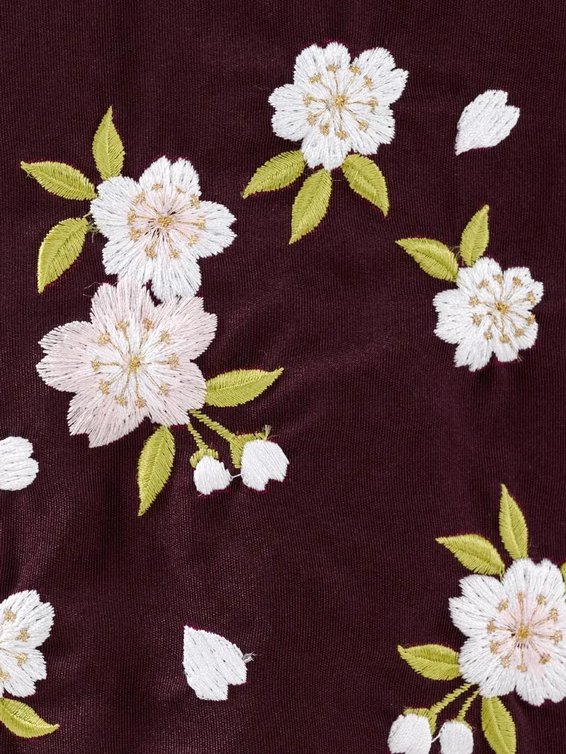 卒業袴 二尺袖 0418  「ネイビー  牡丹 菊 梅 桜」ぼかし刺繍えんじ