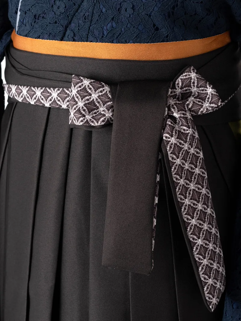 レンタル 卒業袴 二尺袖 0657 紺レース＆レースプリント袴チャコール