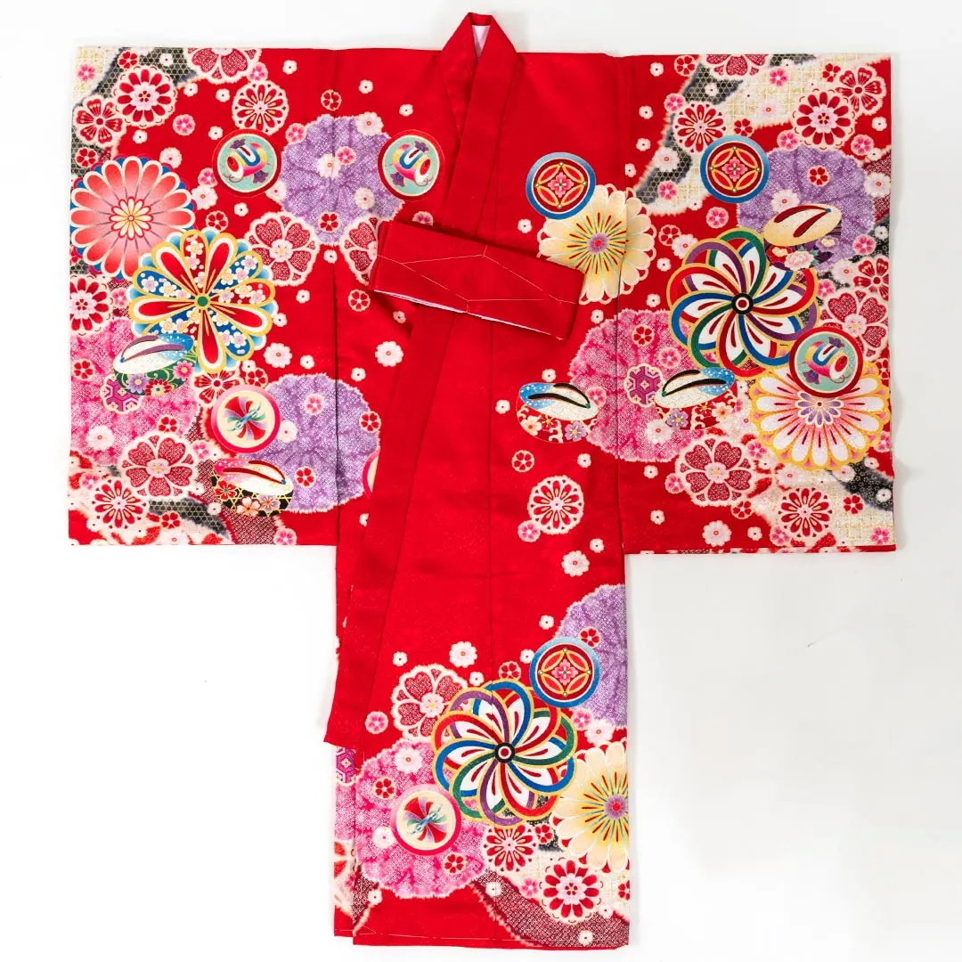 お宮参り 女の子 産着 レンタル 041 赤地 ねじ菊にこっぽり 吉祥花尽くし
