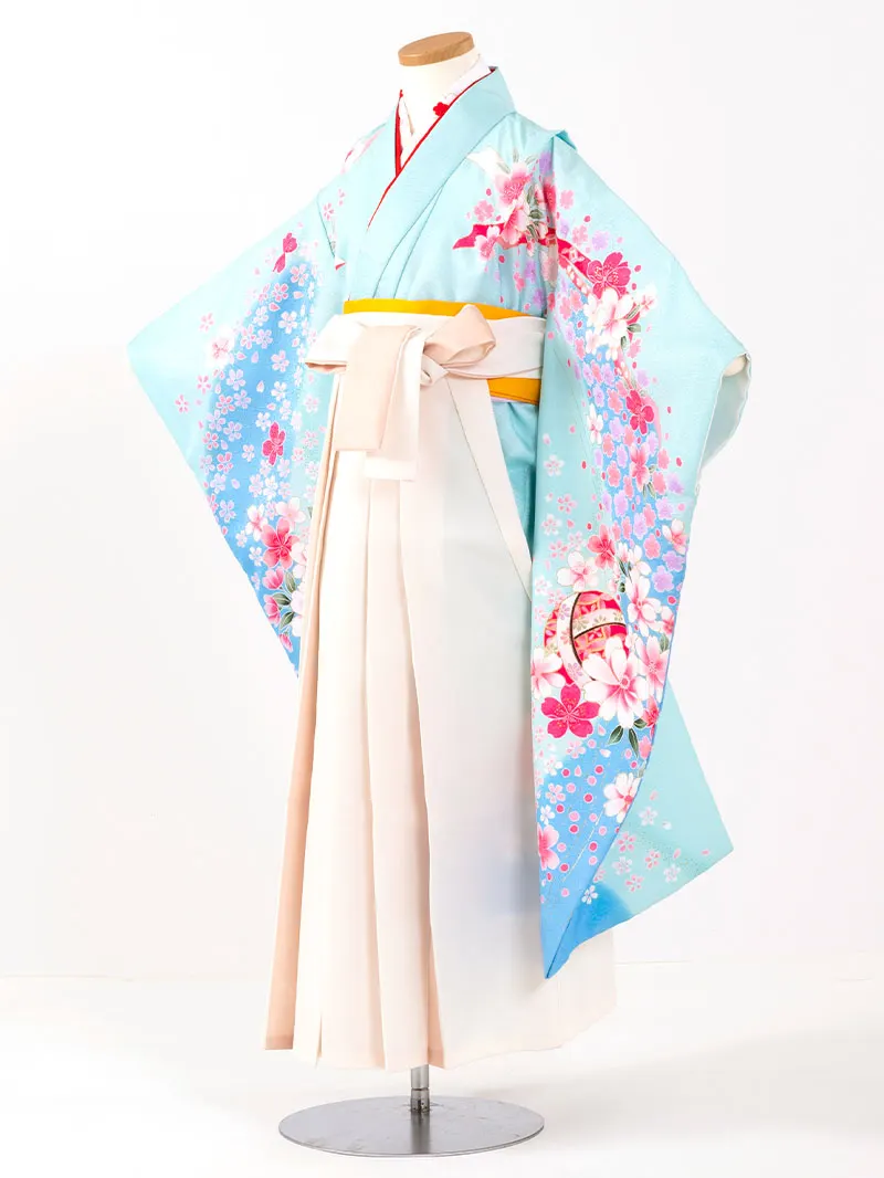 女児袴レンタル(7歳)0100 水色地に鞠と桜＆バイカラー袴アイボリー