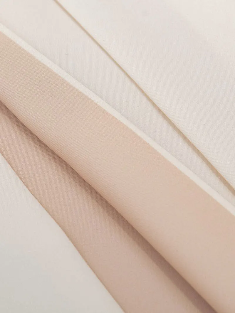 女児袴レンタル(7歳)0104 青地にユリと芍薬＆バイカラー袴アイボリー