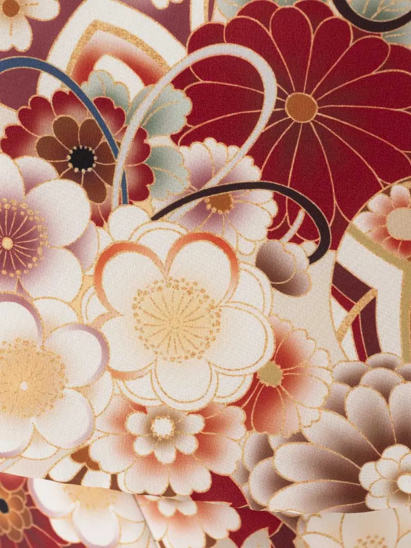女児袴レンタル(7歳)0118　クリーム色 菊 牡丹 桜＆刺繍袴ピンク