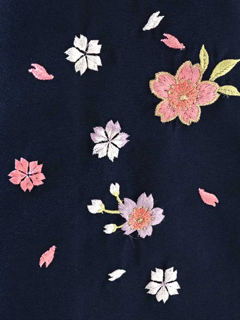 女児袴レンタル(7歳)0120 菊 牡丹＆刺繍袴紺