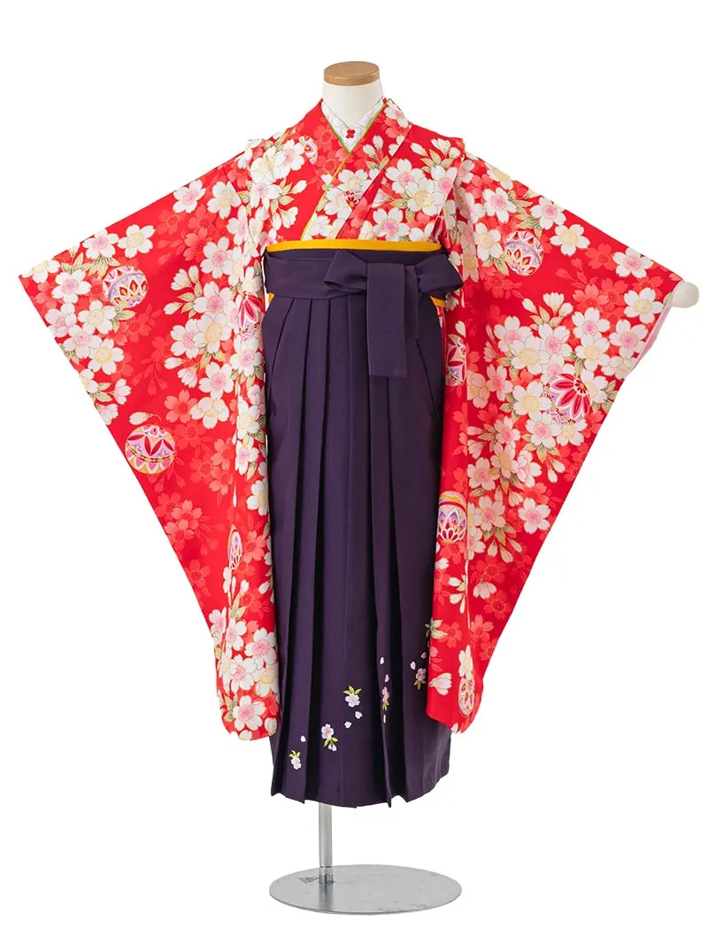 女児袴レンタル(7歳)0132 赤地に鞠と桜＆刺繍袴紫