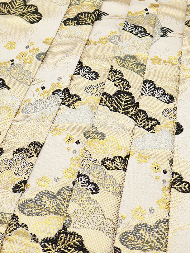 かんたん七五三(5歳男の子袴)5082 赤 鷹 松×ゴールド 鶴 松 袴