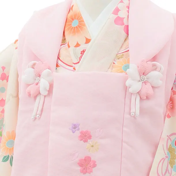 七五三(3歳女の子被布) 3238 式部浪漫 ピンク刺繍花×アイボリー雪輪