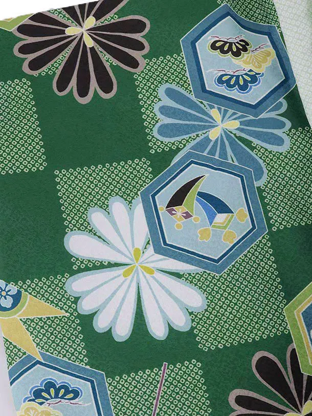 RENCA(2歳男児被布)2003緑ぼかし 矢羽に鷹x緑 市松 亀甲紋