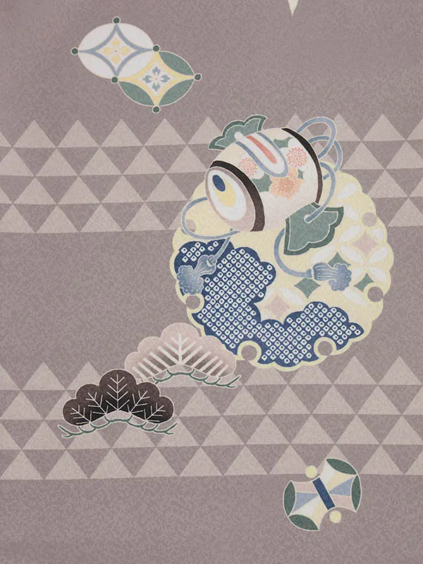 RENCA(2歳男児被布)2005オフホワイト 鷹x薄あずき 雪輪 鱗