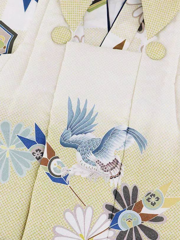 RENCA(3歳男児被布)3002金ぼかし 矢羽に鷹x白 市松 亀甲紋