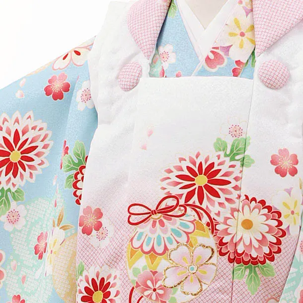 RENCA(2歳女児被布)2001白ピンクぼかし 鈴x水色 ねじり梅に菊