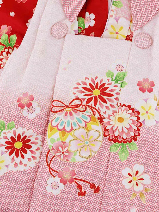 RENCA(2歳女児被布)2003ピンクぼかし 鈴x赤 ねじり梅に菊
