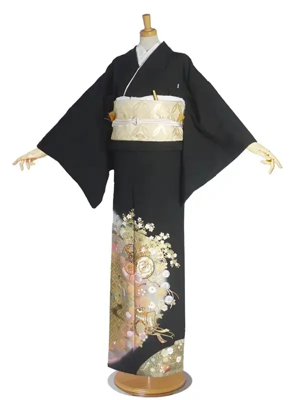 レンタル 桂由美 黒留袖 五三の桐 紋入り 鼓 御所車 Sサイズ No.247