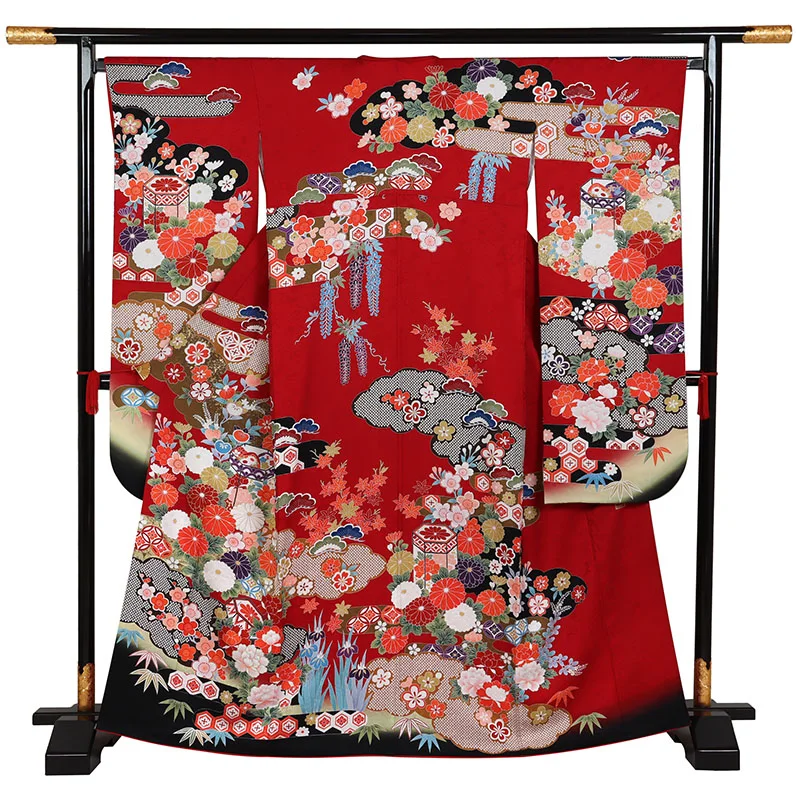 振袖 赤系 IKKO RED RABEL 雲取りに四季花 0895