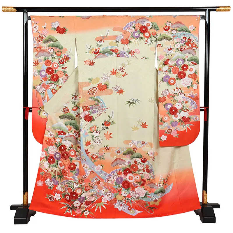 振袖 黄系 IKKO RED RABEL  扇に四季花