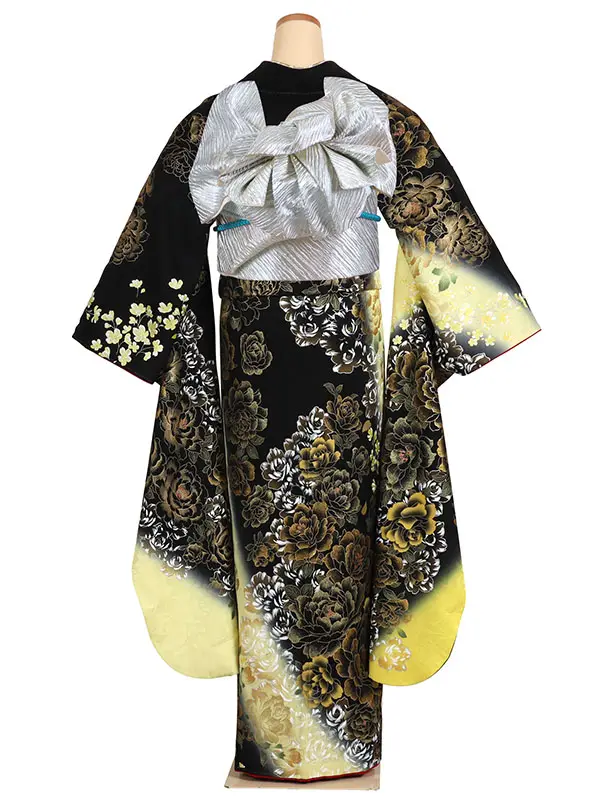 振袖 ”桂由美” 黒系 大輪の牡丹 金彩加工 0939