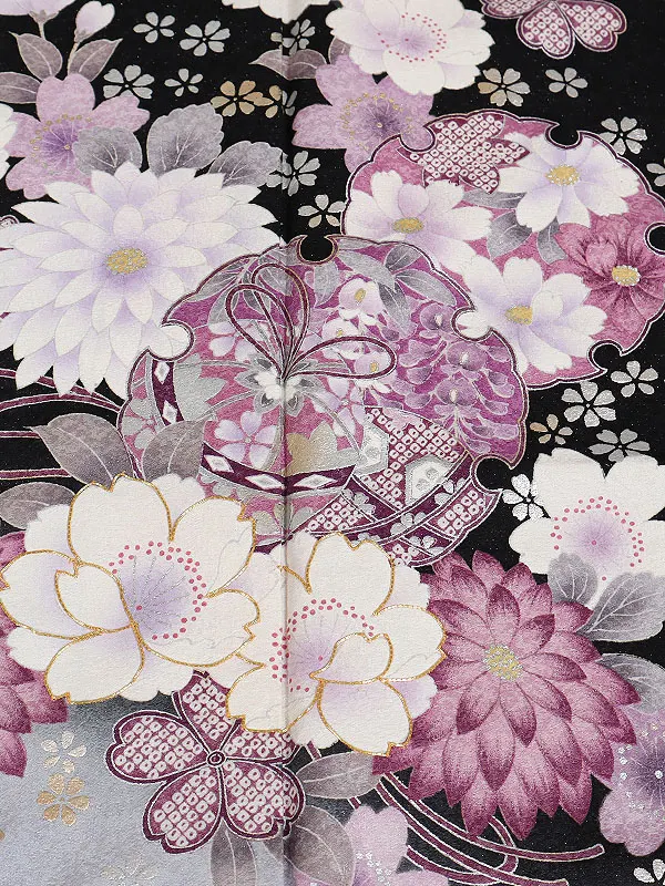 振袖 黒系 雪輪取りに四季花 0963