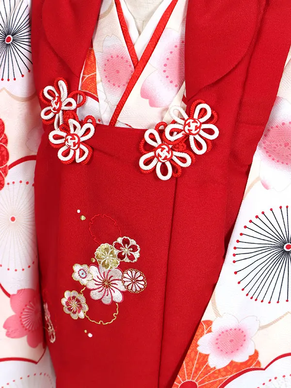 七五三・3才女児被布 赤系×黄系 大輪の菊と梅 3152
