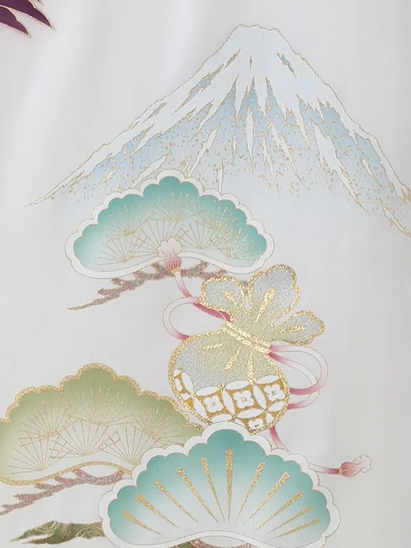 男児産着1096 正絹 白 金彩 鷹・松・富士・武具 高級品