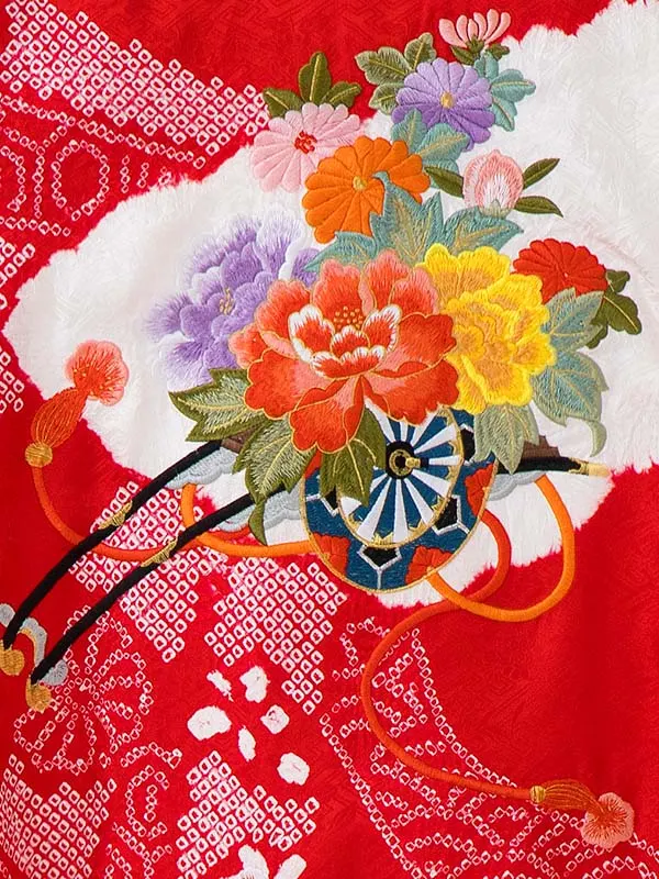 女児産着 2090 正絹 赤  本絞り 大熨斗に花車(刺繍）高級品