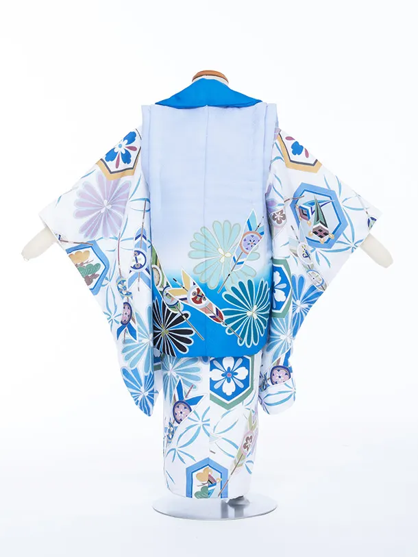 七五三男児３歳　花うさぎ　322B  ブルー 水色 兜 矢 菊 /白 矢 菊