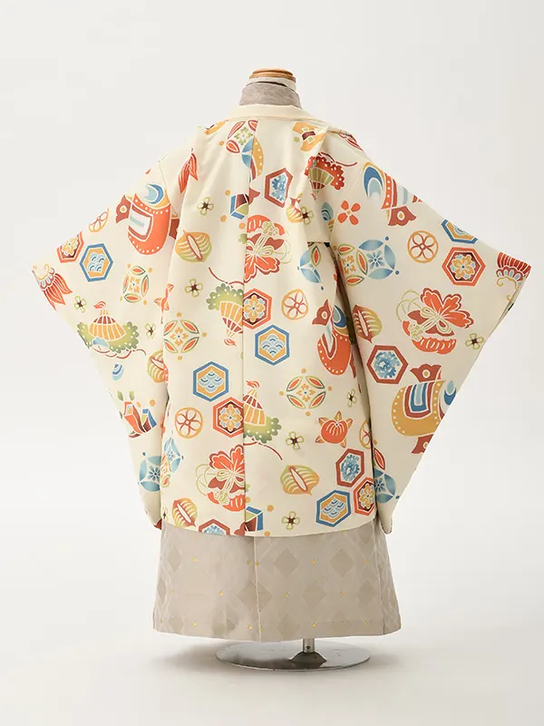 かんたん七五三男児4歳5歳5587 花わらべ クリーム 宝尽くし/ベージュ