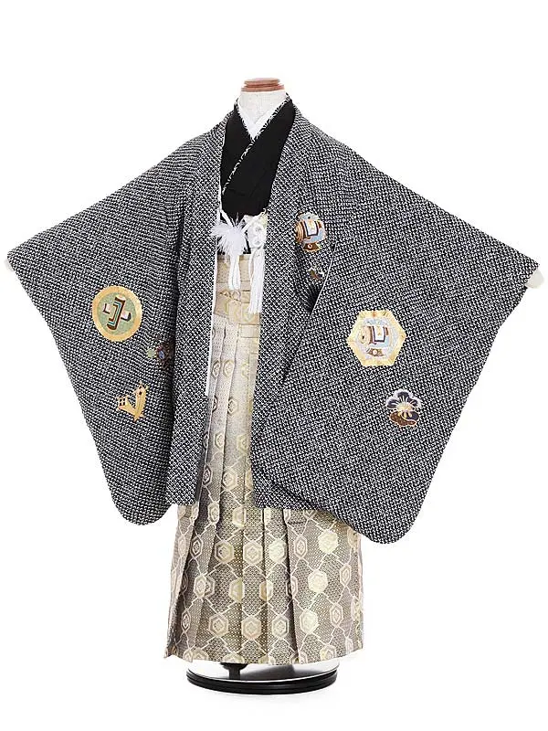 かんたん七五三男児7歳705A 黒 鹿の子 鷹 刺繍 /ベージュ 黒 亀甲