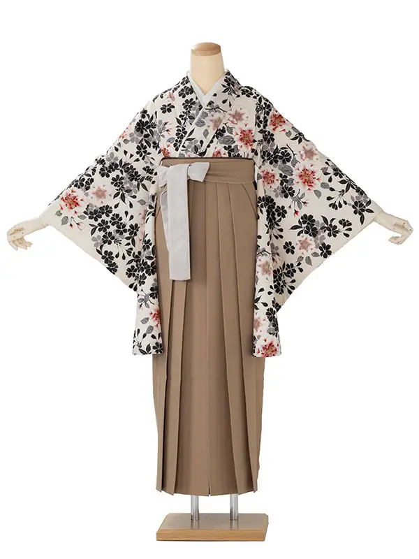 小学生卒業袴101M 九重 クリーム 桜咲く/キャメル 紐ベロア