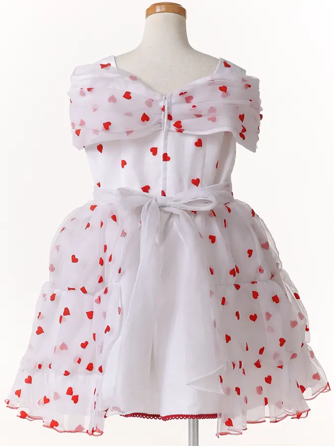 ＧＤ０６白にハートドット柄３才前後