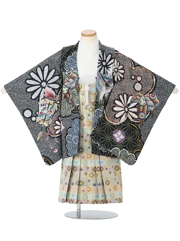 【刺?】タカに疋田菊　黒　　着物白
