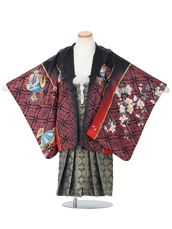 【刺?】タカに太鼓　黒　　着物白