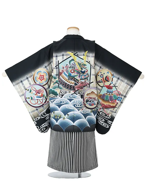 【刺?】カブト格子　黒　　着物白
