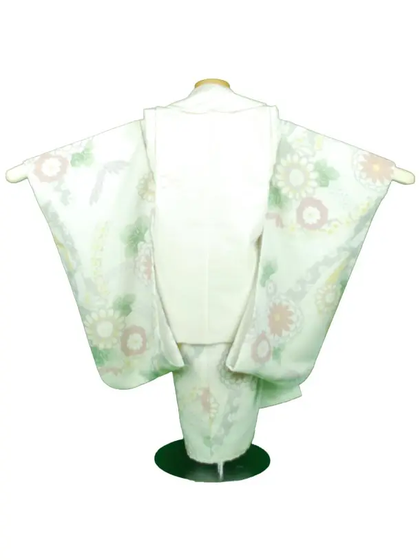 ３才女児被布　白サテン　オフ洋花