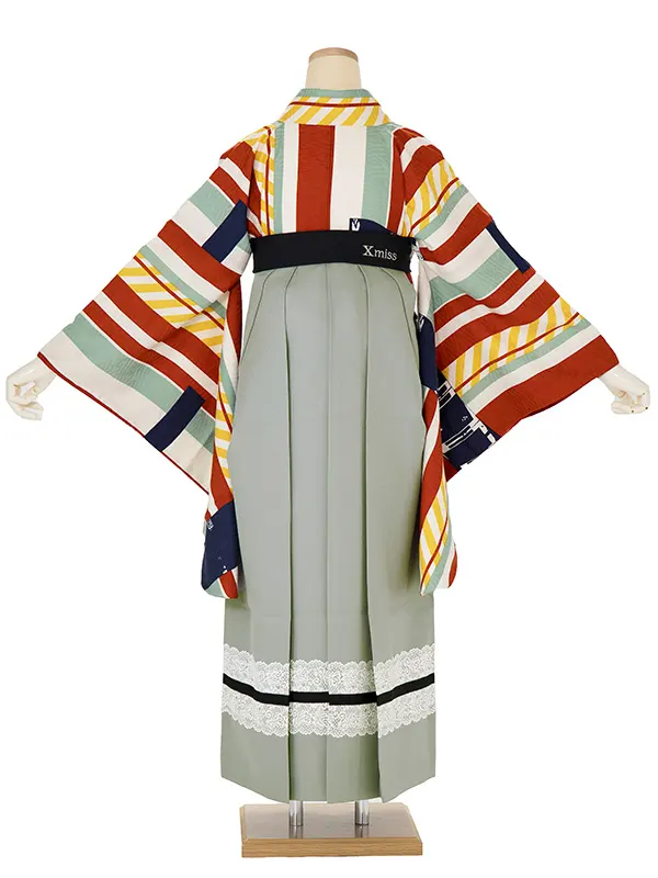 卒業袴レンタル A417 アイボリー地紗綾形文縦縞×グレーレース袴