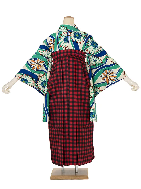 卒業袴レンタル A497 クリーム地流水菊×赤チェック袴