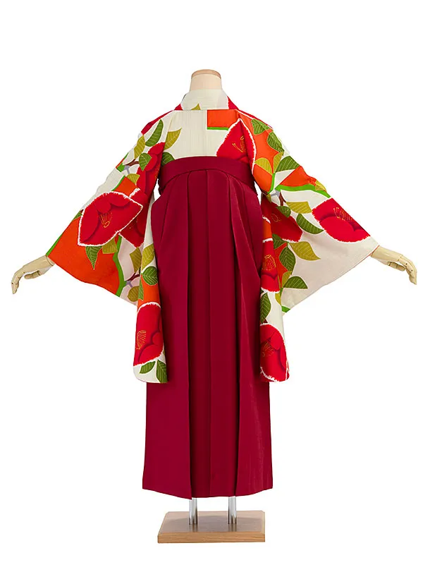 卒業袴レンタル A563 オフホワイト地椿×レンガ袴