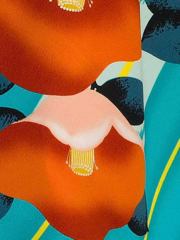 卒業袴レンタル A590 水色地大椿×淡ベージュ袴