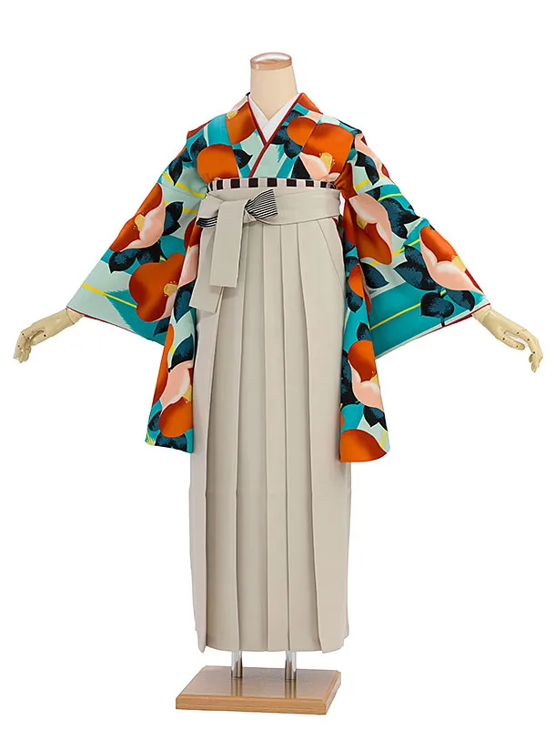 卒業袴レンタル A591 水色地大椿×淡ベージュ袴