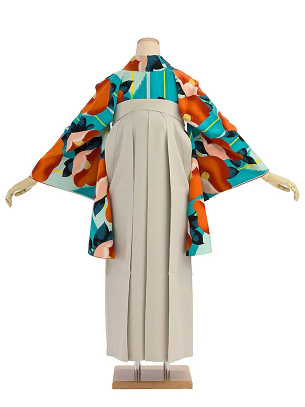 卒業袴レンタル A591 水色地大椿×淡ベージュ袴