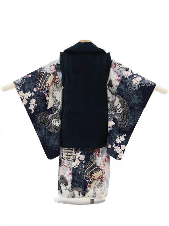 七五三(3歳男児被布)3348 紺無地ベロア風×水色鷹かぶと松