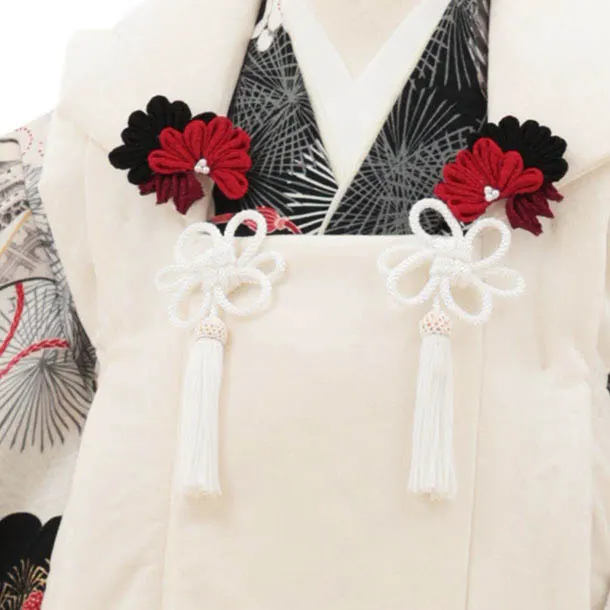 七五三(3歳男児被布)3349 白無地ベロア風×白色鷹かぶと松