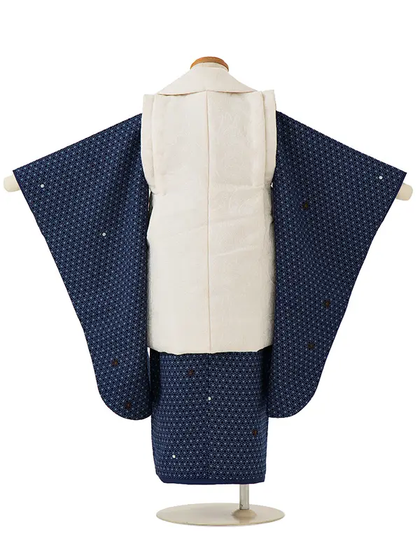 七五三(3歳男児被布)A069 アイボリーペイズリー柄×紺亀甲柄