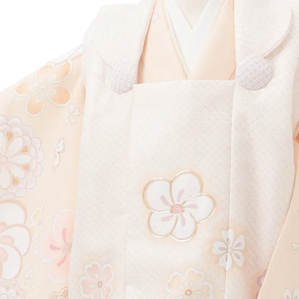 七五三(3歳女児被布)3363 淡オレンジ地紗綾形文梅桜×淡オレンジ菊梅桜
