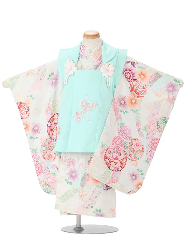 七五三(3歳女児被布)3386 水色紗綾形文束ねのし刺繍×白紗綾形文毬花づくし